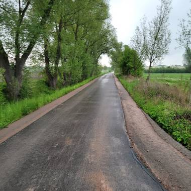 erneuerter Rad- und Wirtschaftsweg zwischen Lüderitz und Schleuß
